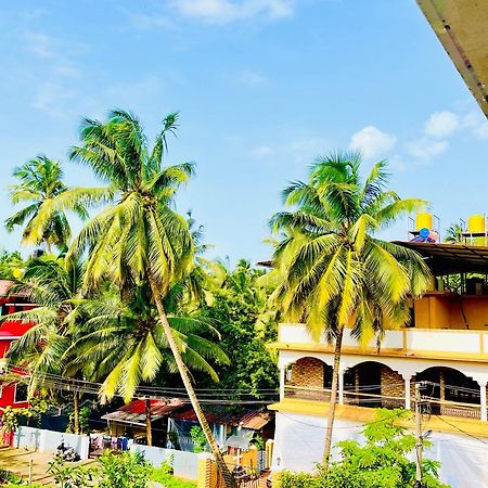 Sea Breeze 1 Bhk Apartment A12 Calangute,North Goa Nagoa Exterior foto