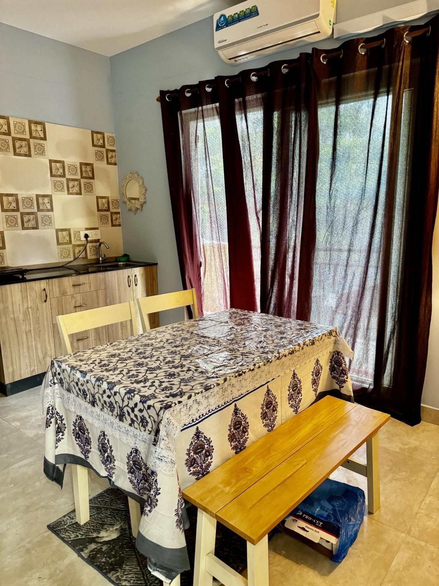 Sea Breeze 1 Bhk Apartment A12 Calangute,North Goa Nagoa Exterior foto